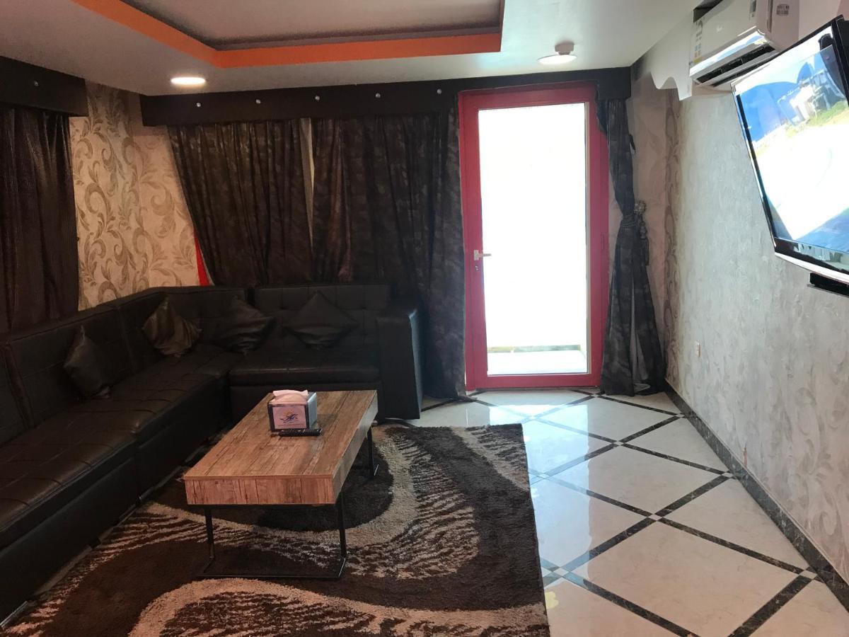 منتجع وشاليهات مورجان الشرق - للعائلات فقط - Даммам Экстерьер фото